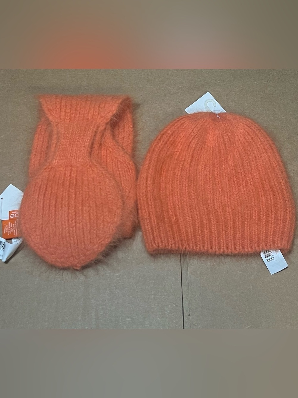 Kids Orange Knit Beanie and Mittens Set New